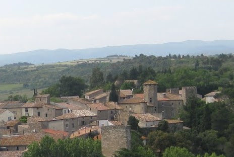 Le village et le chteau d'Agel